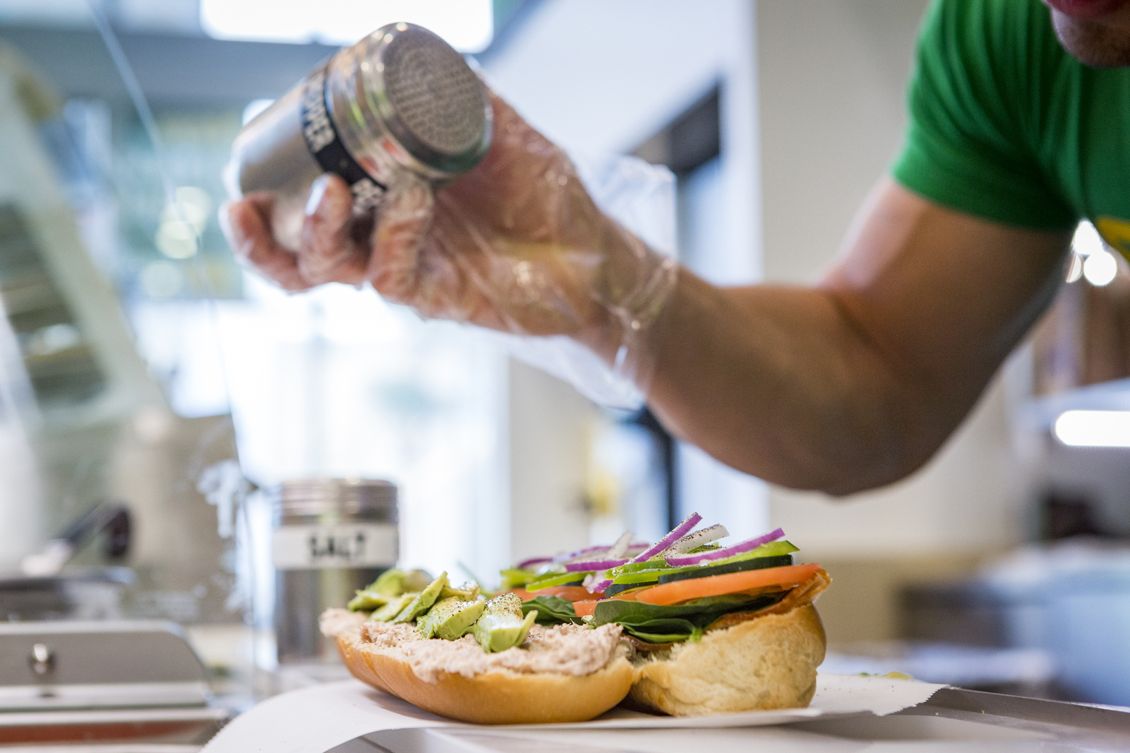 Subway Franchise: Costs, Fees, Requirements & Profit Potential