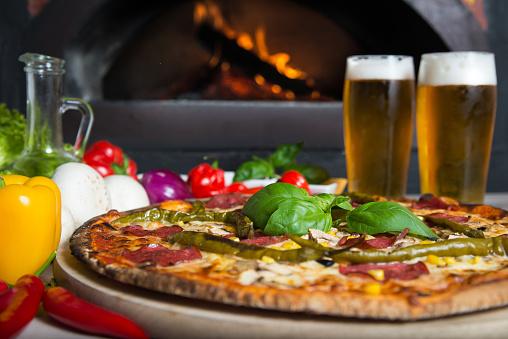 Clearwater High Grossing Pizzeria with Beer & Wine License for Sale!